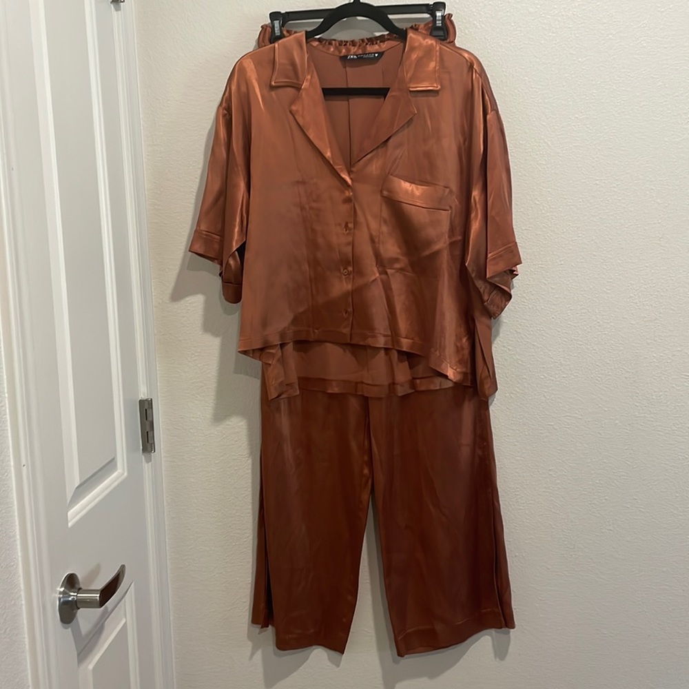 ZARA SATIN SET